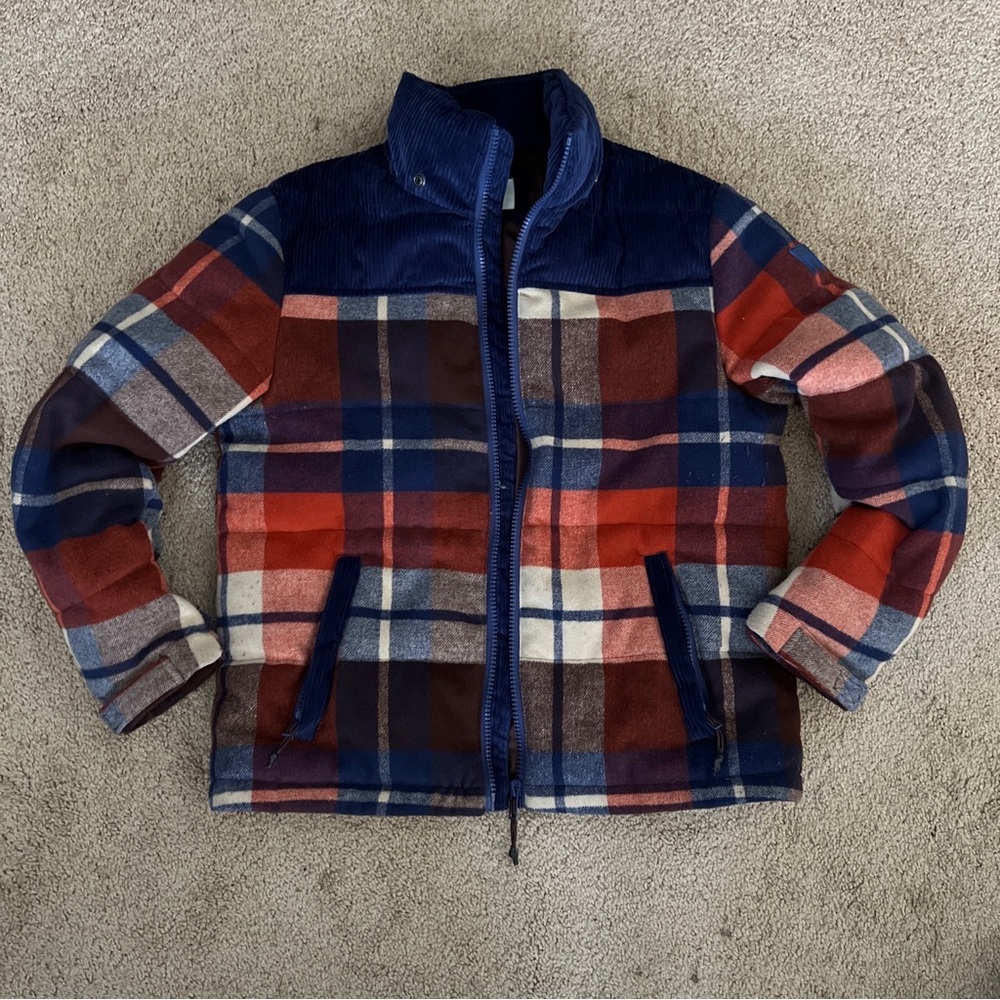 Wrangler mens puff jacket hoodie medium RARE worn once